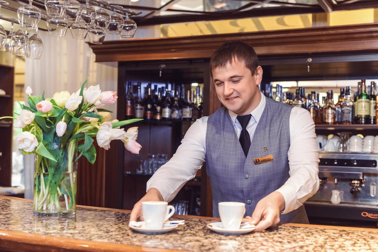 Premier Hotel Rus Kyiv Exterior photo